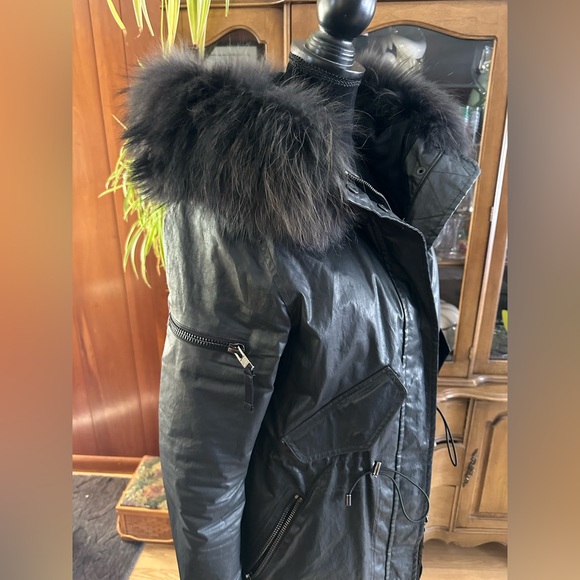 Sam winter jacked lined with genuine fox hood trim fur size M - Picture 4 of 11